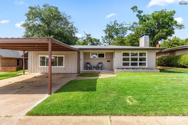 1560 SINGLETON AVENUE, Wichita Falls, TX 76302