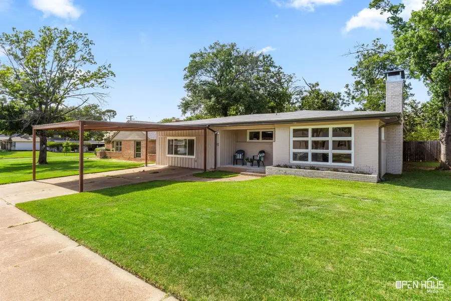 1560 SINGLETON AVENUE, Wichita Falls, TX 76302 - #2
