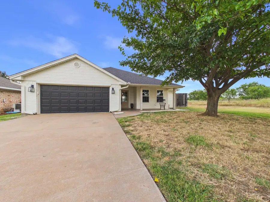 1438 CHUCK WAGON TRAIL, Henrietta, TX 76365 - #2