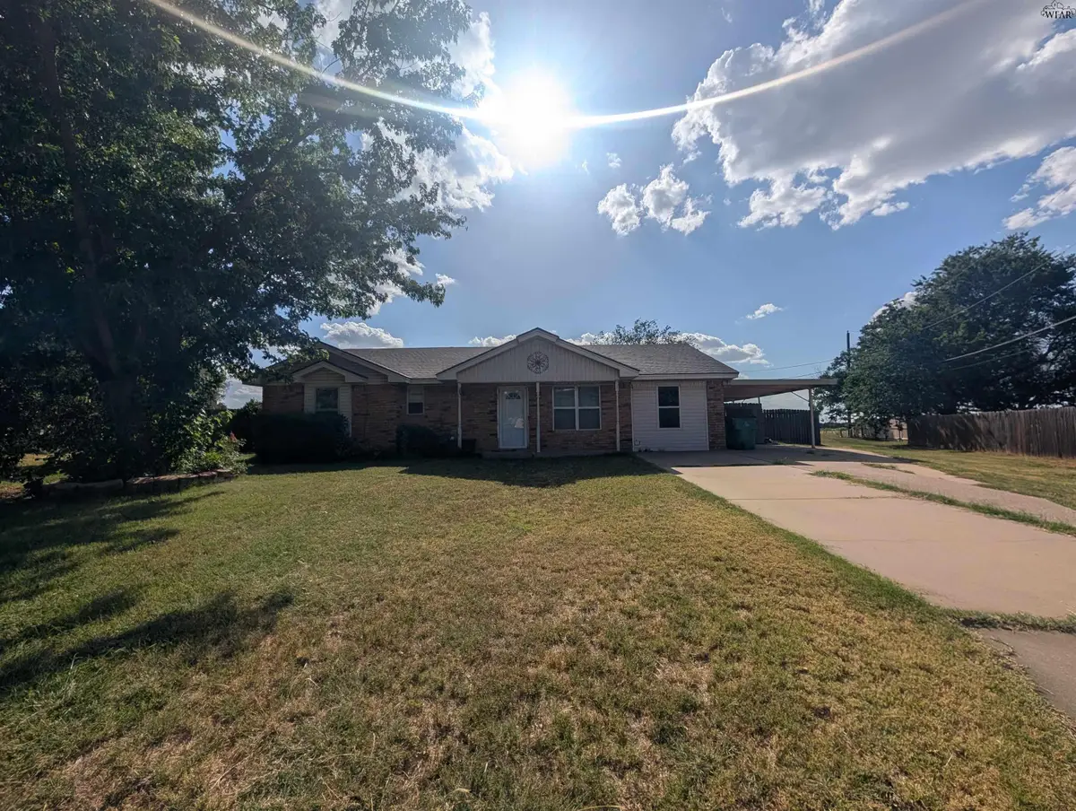 1 PITCHFORK CIRCLE, Burkburnett, TX 76354 - #1