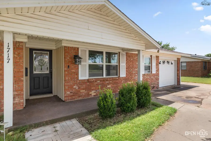 1717 SOUTHWEST PARKWAY, Wichita Falls, TX 76302 - #2