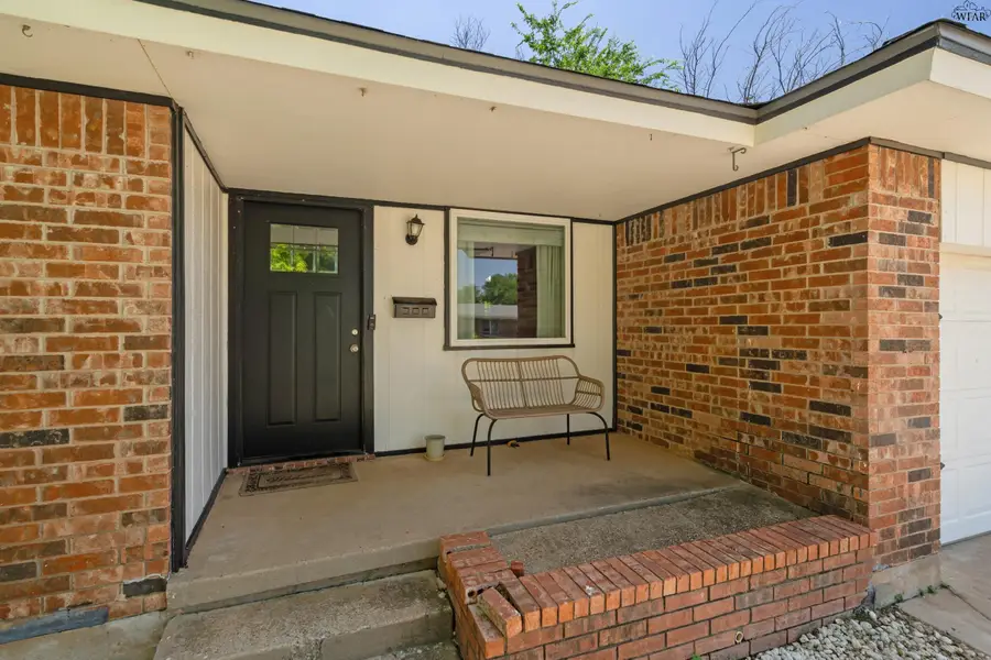 4505 WOODLAWN DRIVE, Wichita Falls, TX 76308 - #3