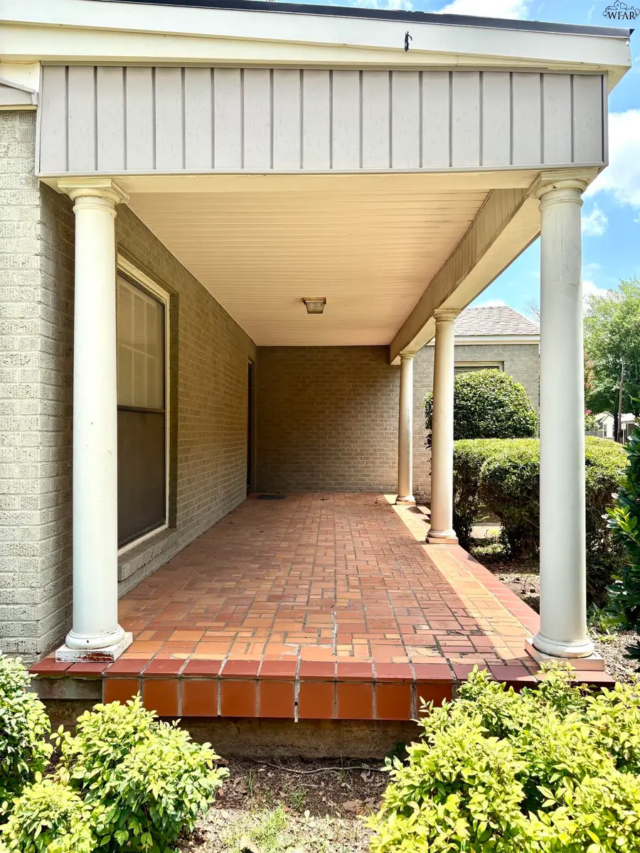 2511 BROOK AVENUE, Wichita Falls, TX 76301 - #3