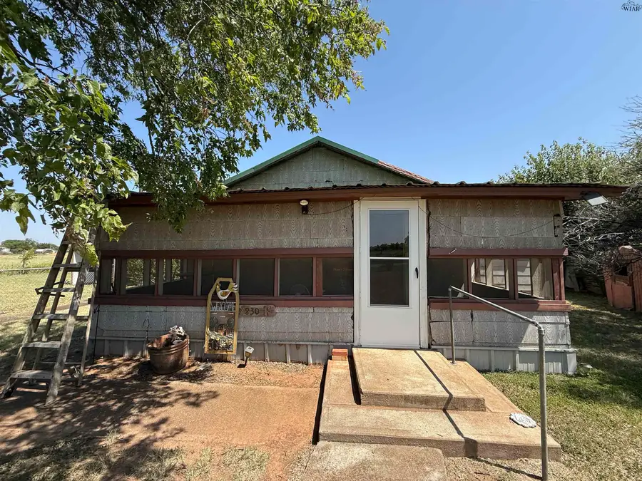 5830 FULFER LANE, Iowa Park, TX 76367 - #2