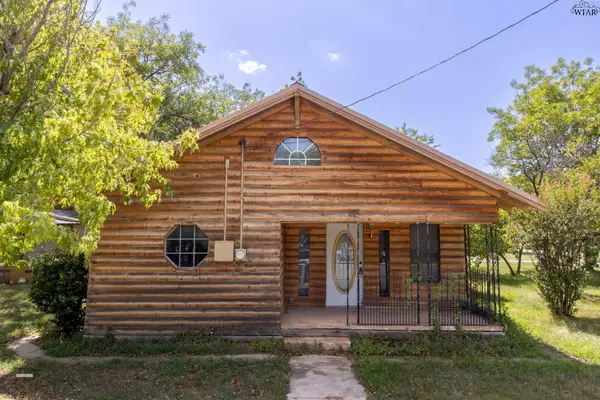 105 S PRESTON ROAD, Burkburnett, TX 76354