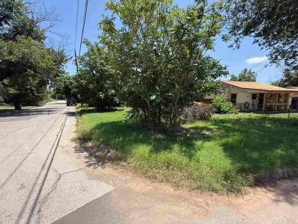 1409 25TH STREET, Wichita Falls, TX 76301