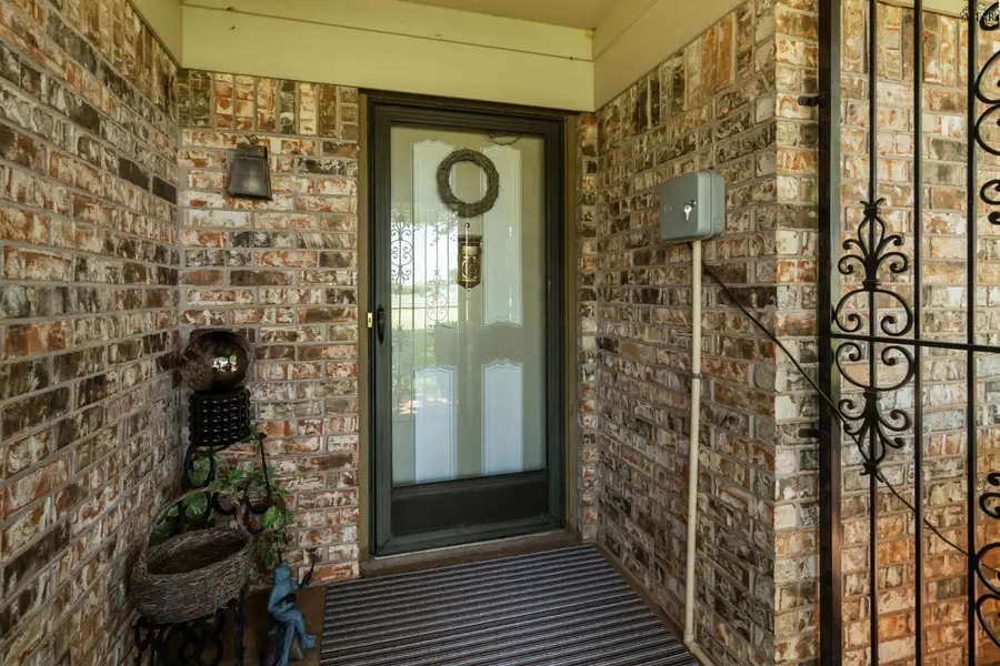 157 WELLINGTON LANE, Wichita Falls, TX 76305-5324 - #2