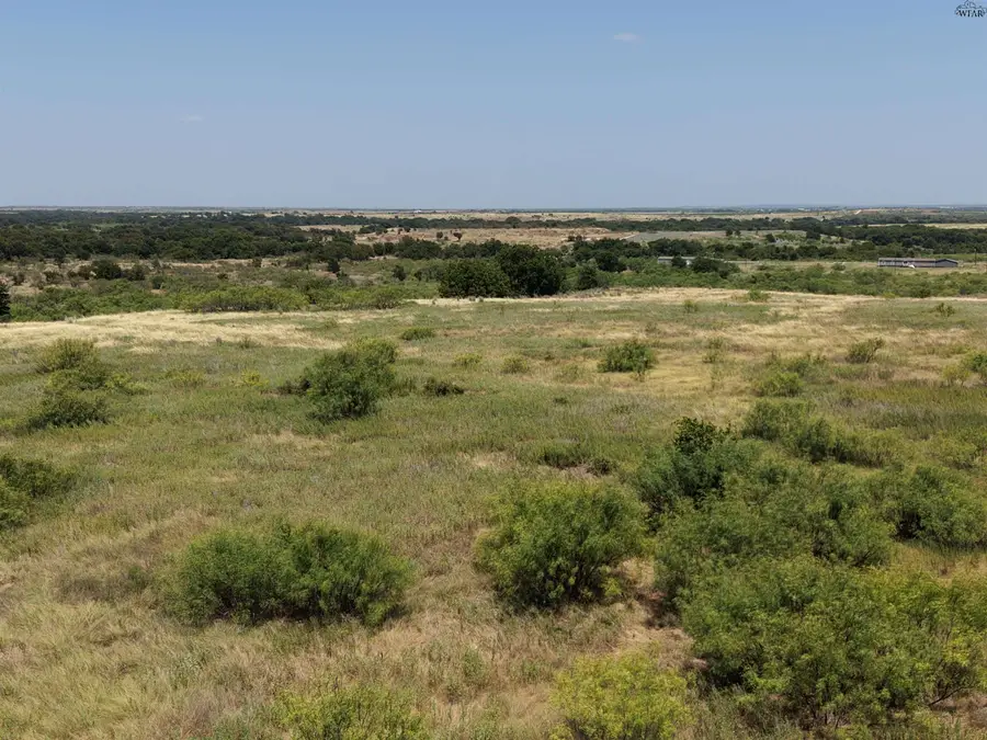 450 HOPE RIDGE, Bellevue, TX 76228 - #2