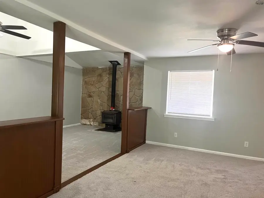 401 N WEST AVENUE, Holliday, TX 76366 - #3