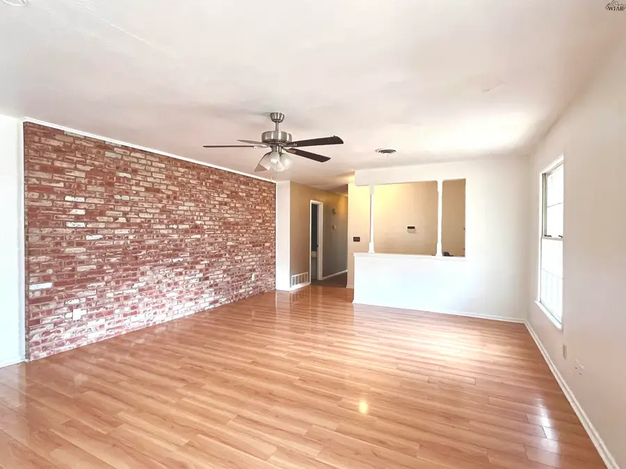 1119 ROSEMARY DRIVE, Wichita Falls, TX 76306 - #2