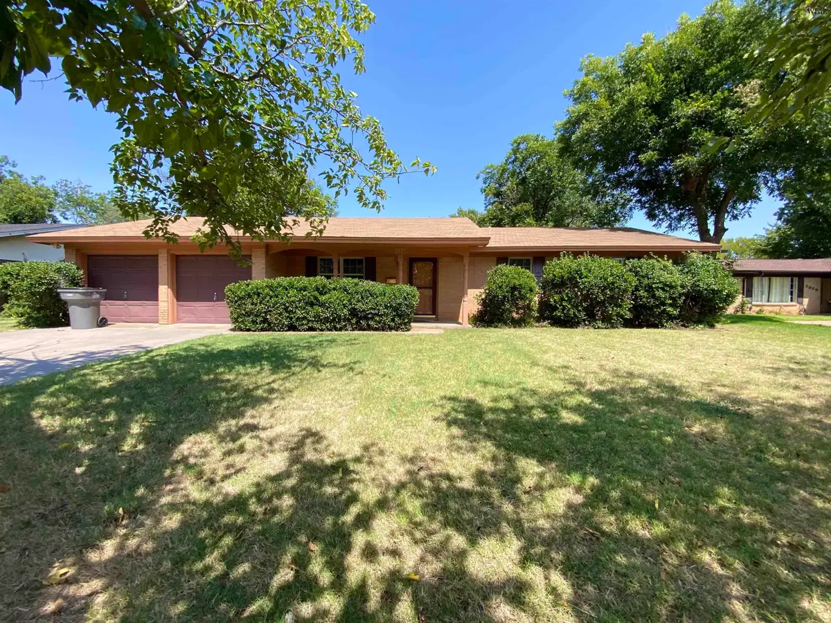 2827 BARRYWOOD DRIVE, Wichita Falls, TX 76309 - #1