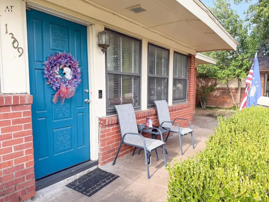 1309 OAKHURST DRIVE, Wichita Falls, TX 76302 - #2