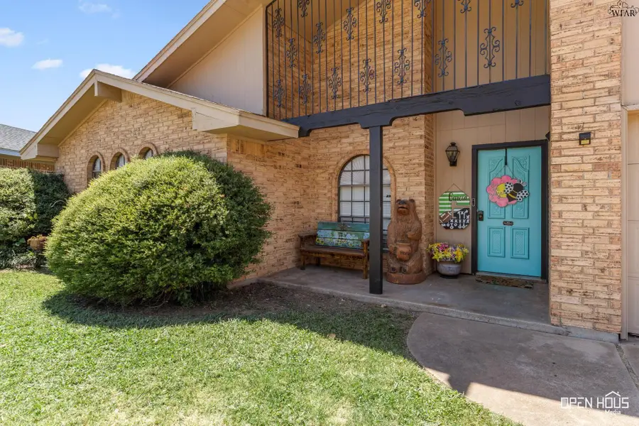 1711 DOWNHILL DRIVE, Wichita Falls, TX 76302 - #2