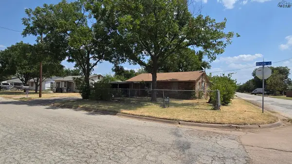 1013 & 1015 HIRSCHI LANE, Wichita Falls, TX 76306