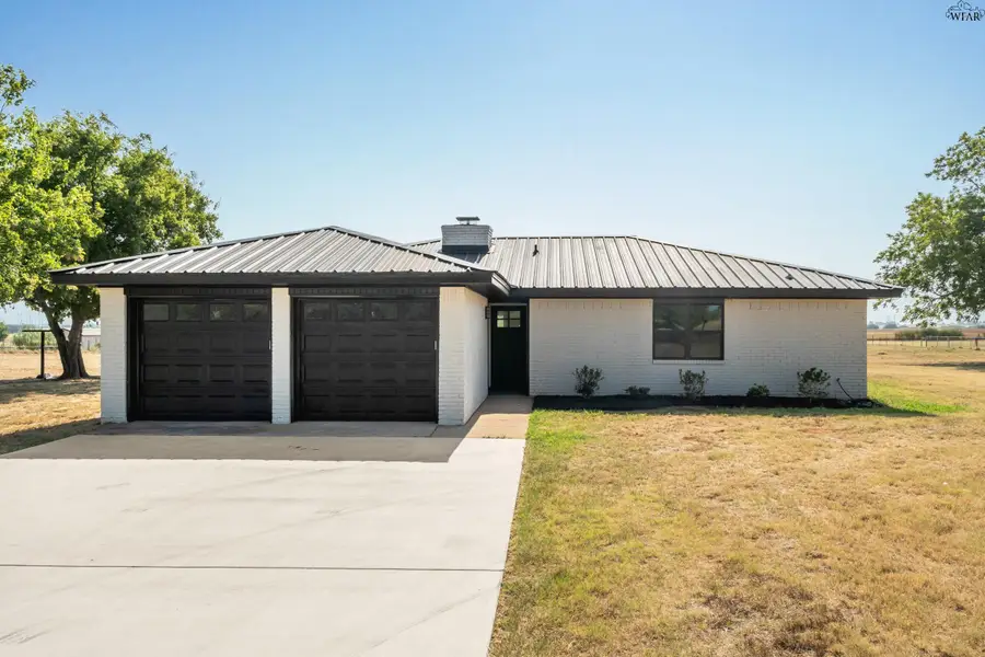 9186 SANDY ROAD, Wichita Falls, TX 76305 - #2