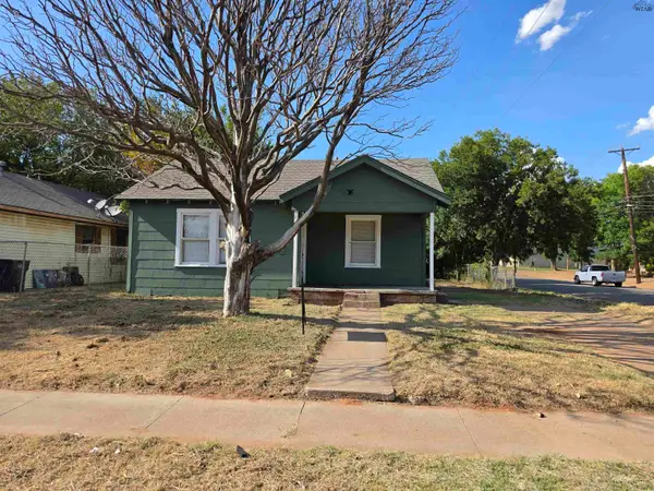 718 WELCH STREET, Wichita Falls, TX 76301