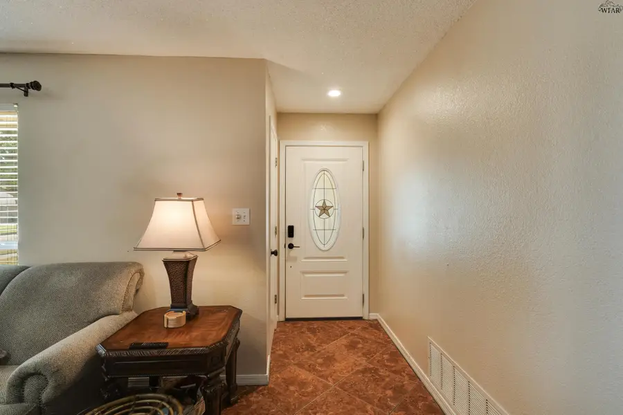 1 SHELLY CIRCLE, Wichita Falls, TX 76302 - #3