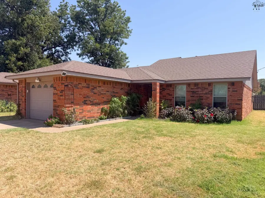 1 MORNING DRIVE, Burkburnett, TX 76354 - #2