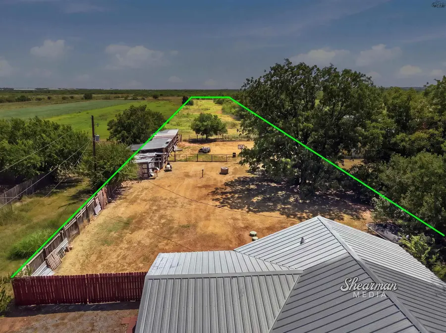 493 WELLINGTON LANE, Wichita Falls, TX 76305 - #2