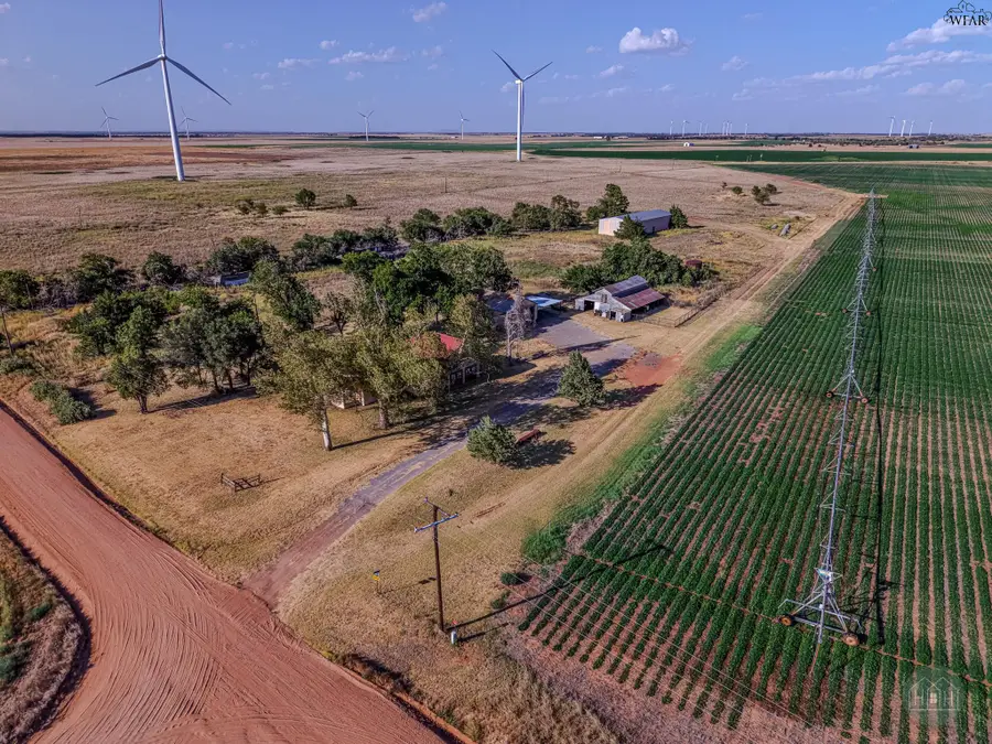 19204 N CR 95, Chillicothe, TX 79225 - #3
