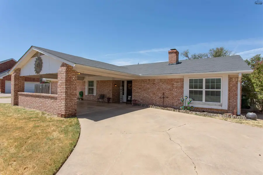 1066 JAN LEE DRIVE, Burkburnett, TX 76354 - #3