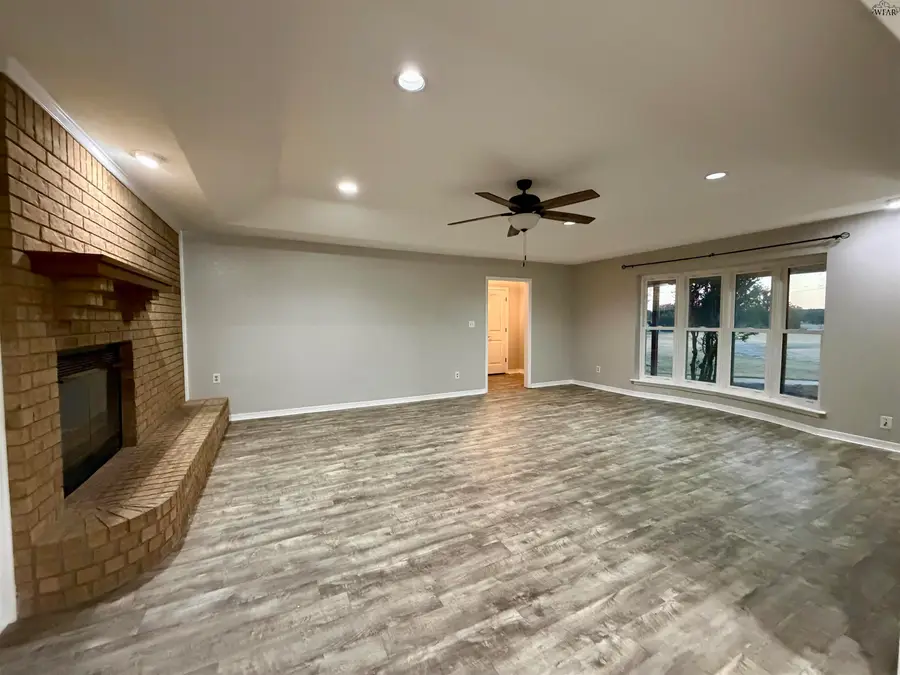 7261 STATE HIGHWAY 79 SOUTH, Wichita Falls, TX 76310 - #3