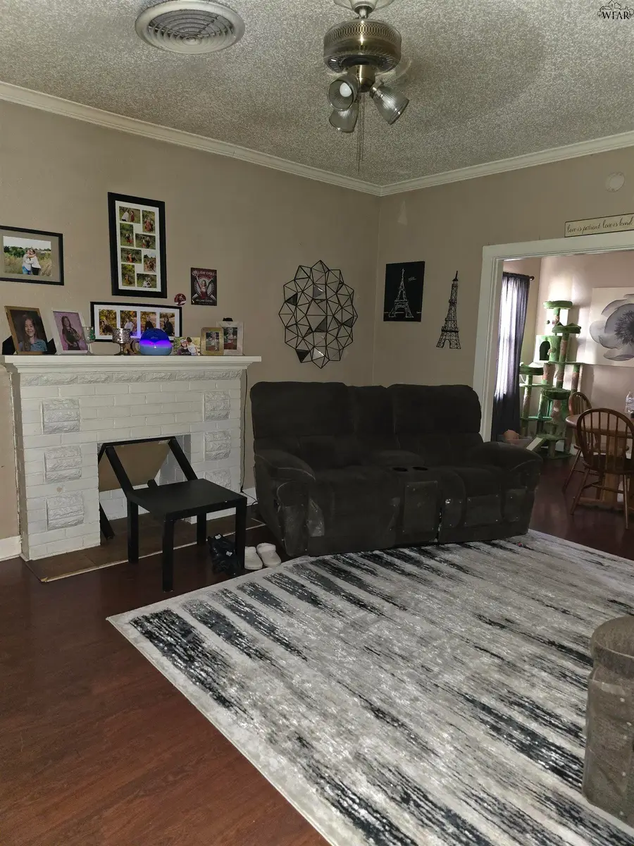 605 SUNSET DRIVE, Wichita Falls, TX 76301 - #2