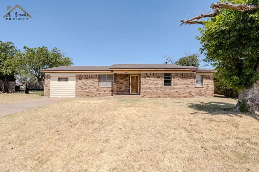 105 E MAPLE STREET, Holliday, TX 76366 - #2