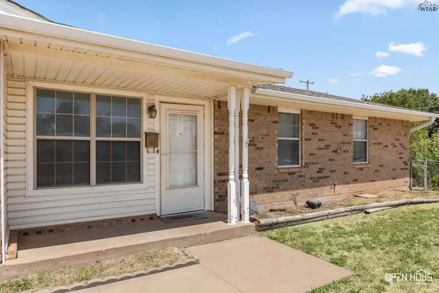 1824 PEARLIE DRIVE, Wichita Falls, TX 76306 - #3