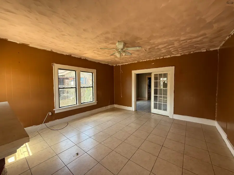 1316 N 3RD STREET, Wichita Falls, TX 76306 - #2