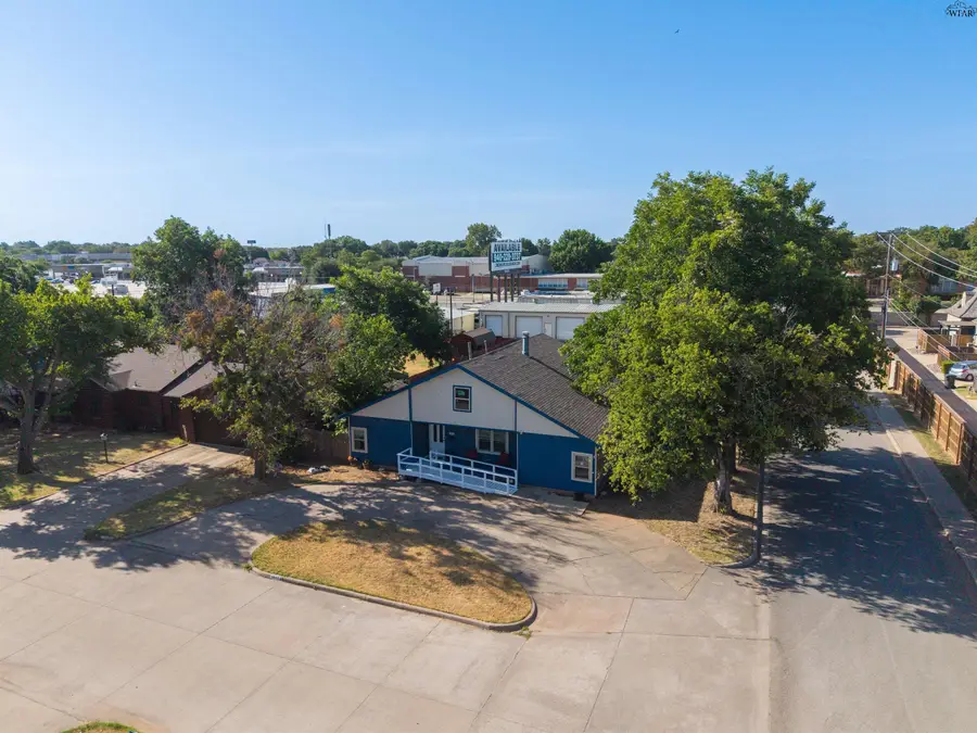 1615 BLAND STREET, Wichita Falls, TX 76302 - #2