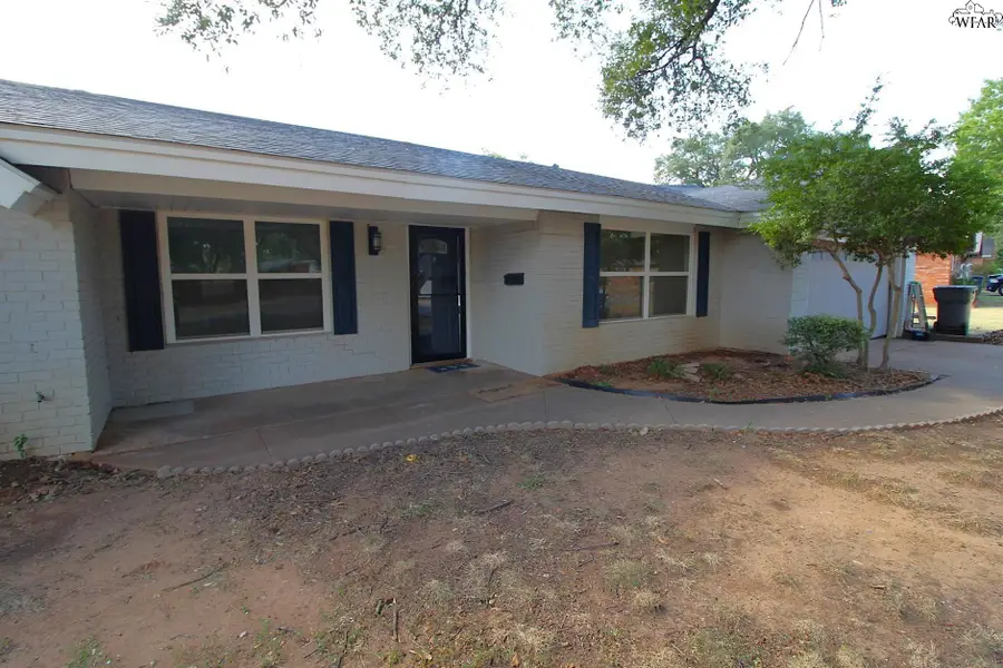 2812 LAMBETH WAY, Wichita Falls, TX 76309 - #2