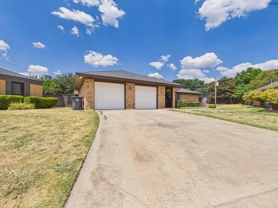 9 BRENNA DRIVE, Wichita Falls, TX 76302 - #2