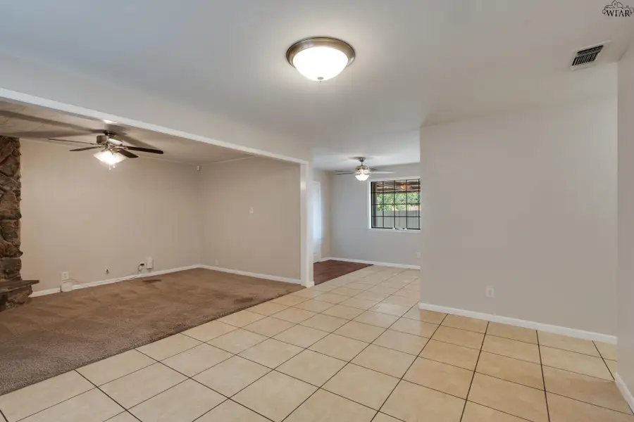 122 N GLENCOE CIRCLE, Wichita Falls, TX 76302 - #3