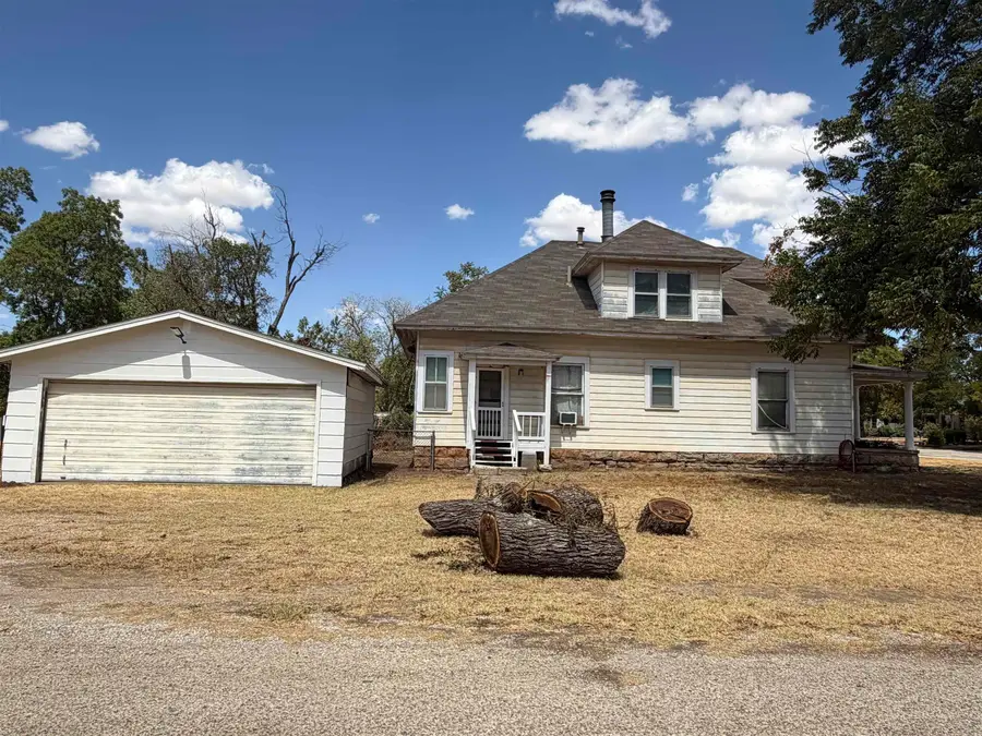 401 N STRATTON STREET, Seymour, TX 76380 - #3