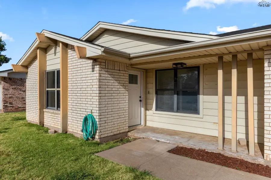 220 DIRKS DRIVE, Wichita Falls, TX 76302 - #2