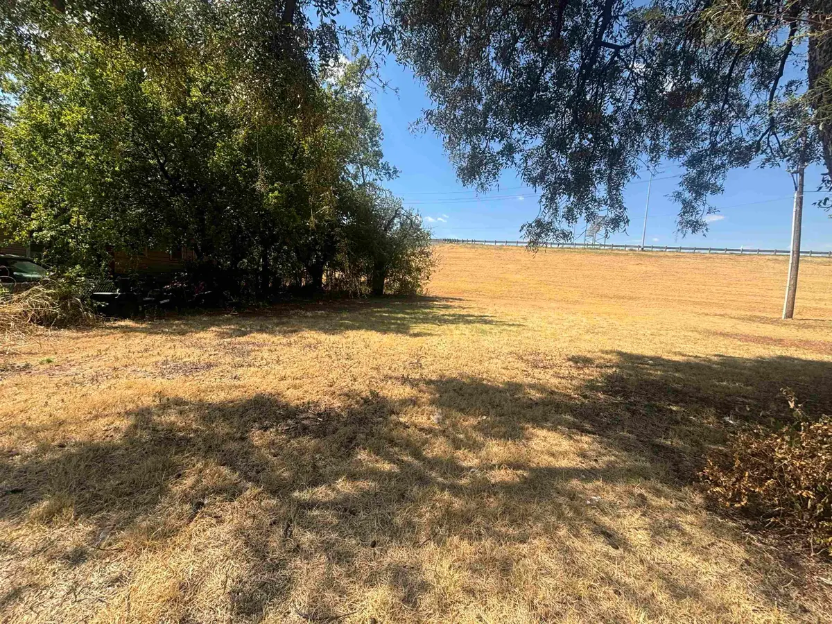306 PARK STREET, Wichita Falls, TX 76301-0000 - #1