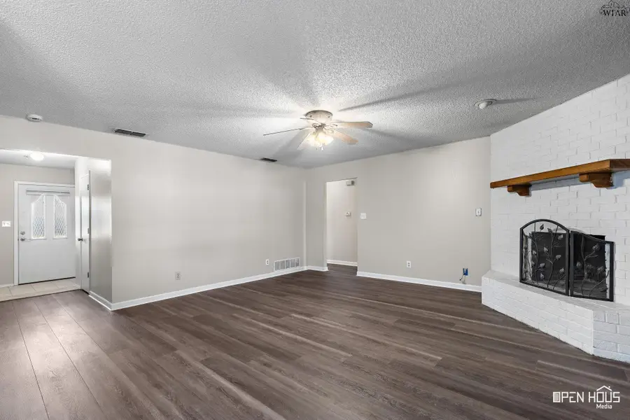 18 ANITA LANE, Wichita Falls, TX 76306 - #3