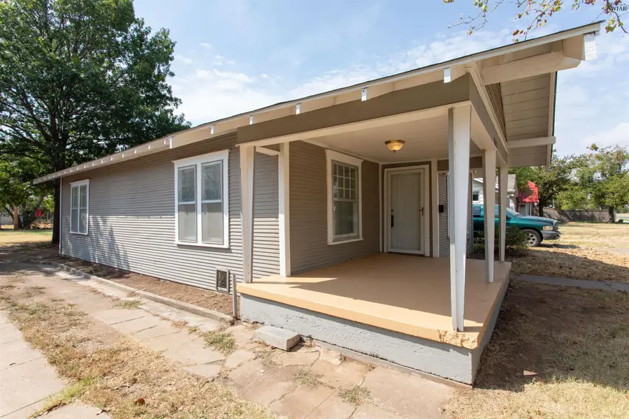1657 PEARL AVENUE, Wichita Falls, TX 76301 - #2