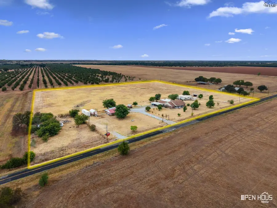 2657 FM 171, Byers, TX 76357 - #2