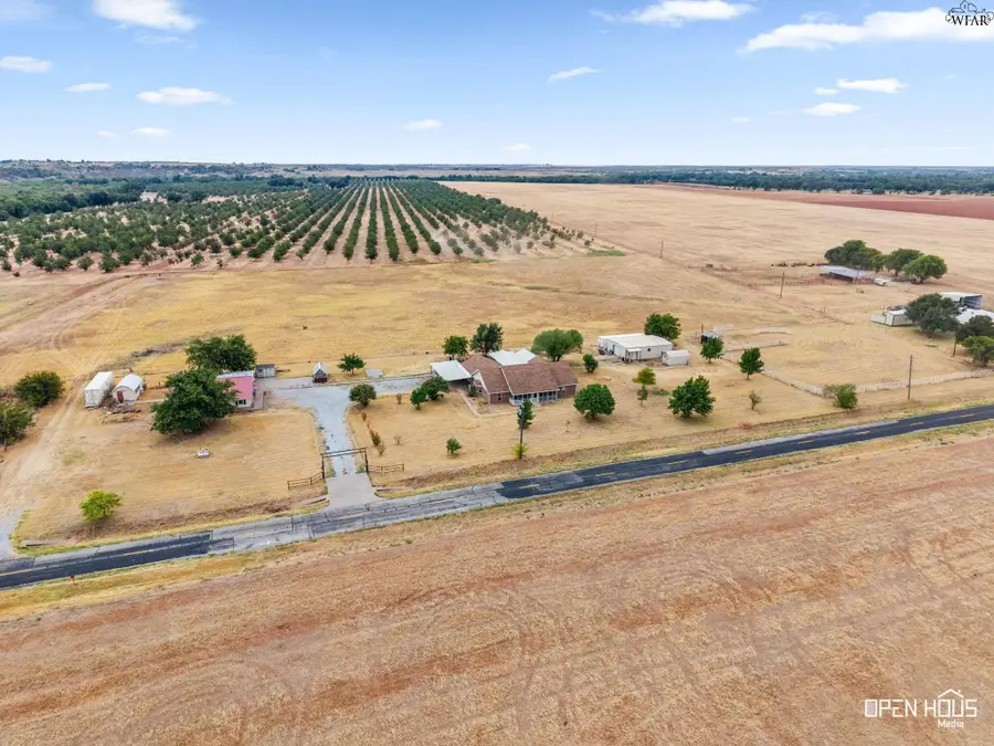 2657 FM 171, Byers, TX 76357 - #3
