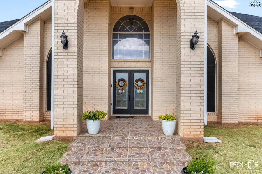 3000 BARNETT ROAD, Wichita Falls, TX 76310 - #2