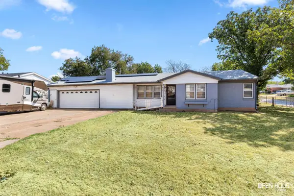 1220 GLIDEWELL AVENUE, Wichita Falls, TX 76301