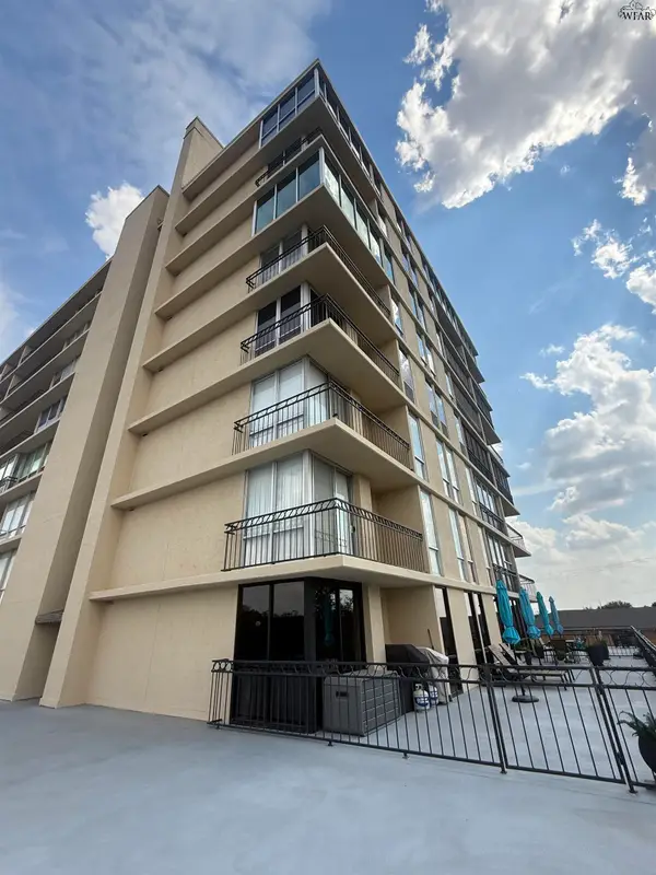 2100 SANTA FE STREET, Wichita Falls, TX 76309