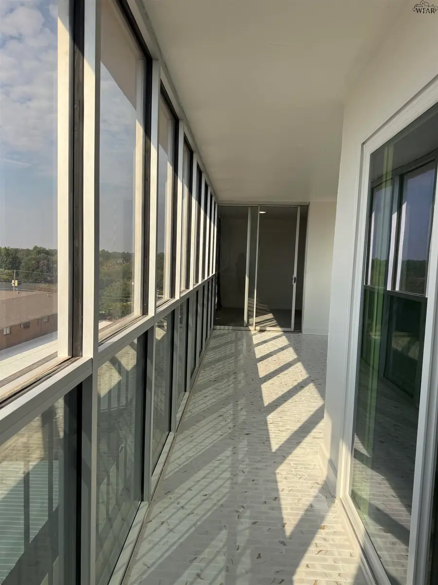 2100 SANTA FE STREET, Wichita Falls, TX 76309 - #2