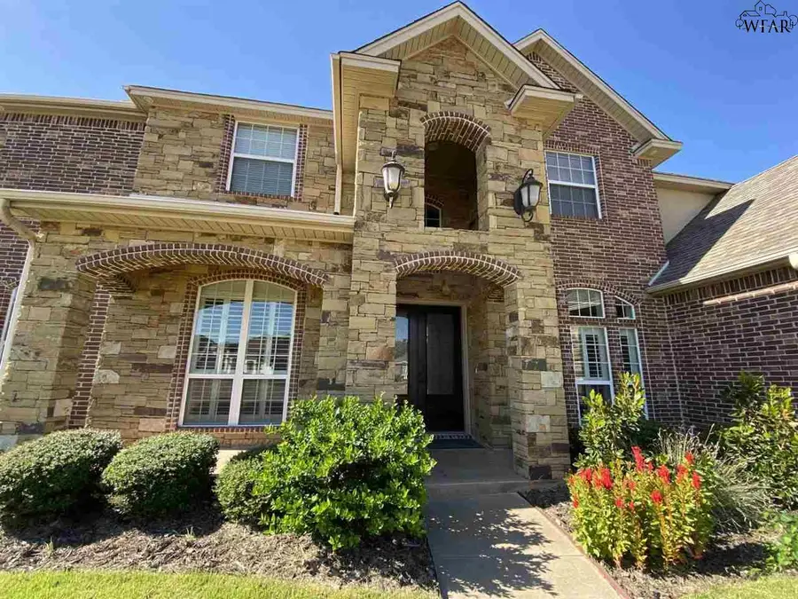 1400 TANGLEWOOD DRIVE, Wichita Falls, TX 76309 - #2