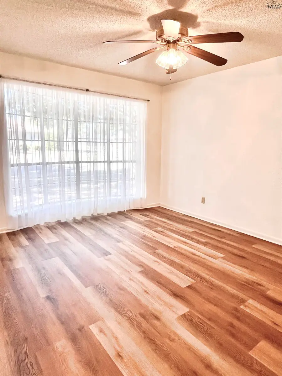 1 SWENSON CIRCLE, Wichita Falls, TX 76308 - #3