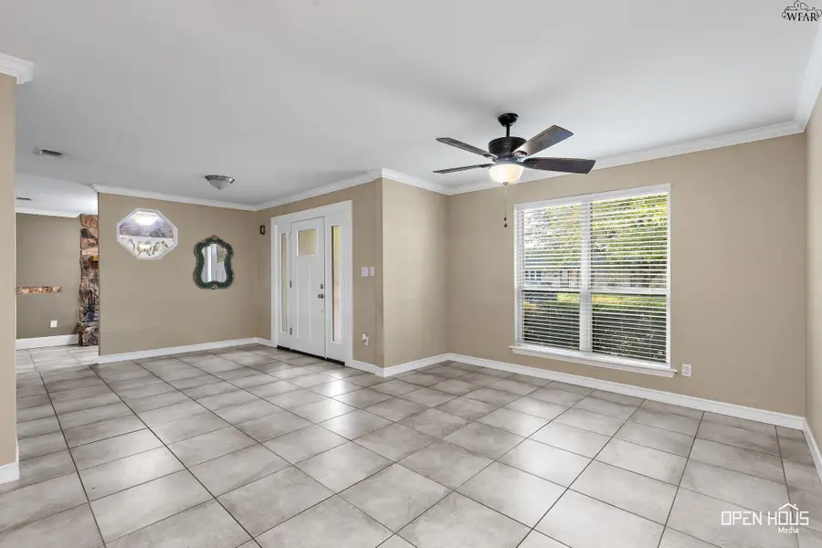 5131 KINGSTON DRIVE, Wichita Falls, TX 76310 - #3