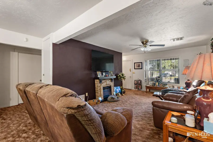 3155 JACQUELINE ROAD, Wichita Falls, TX 76306 - #3