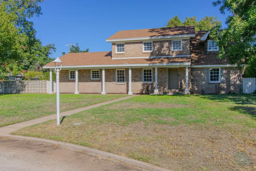 3318 BISMARCK STREET, Vernon, TX 76384 - #2